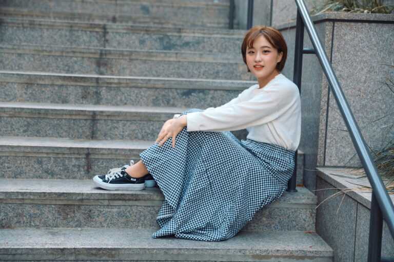 long pixie bob for thick hair